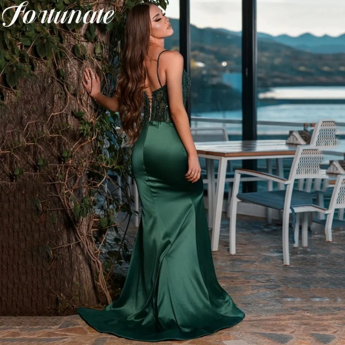 Abiti eleganti verdi Quinceanera Abiti da cerimonia Spalline con spacco Cocktail Party Serata per abito da donna 2023