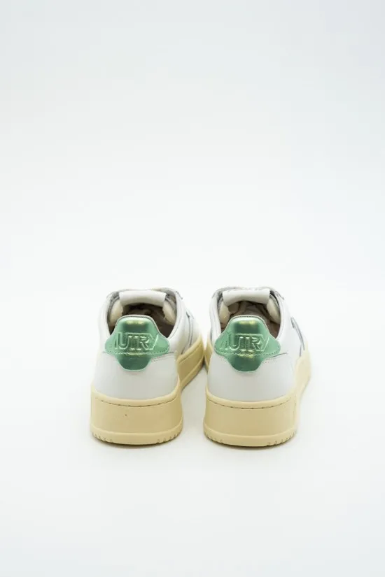 AUTRY MEDALIST LOW SNEAKER WOM AULW LL62