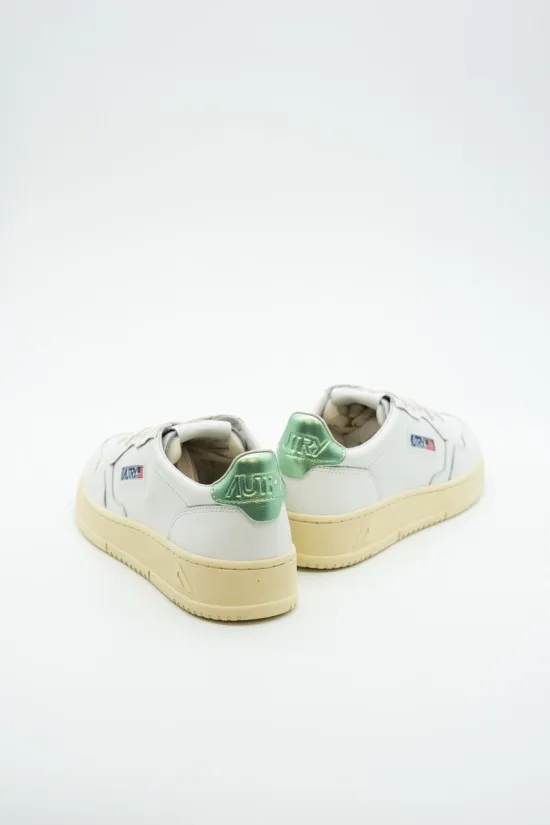AUTRY MEDALIST LOW SNEAKER WOM AULW LL62