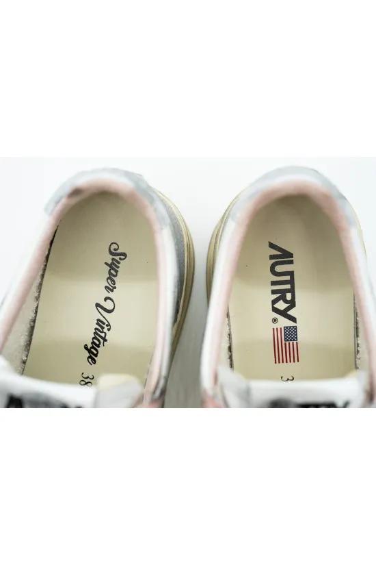 AUTRY SUPER VINTAGE LOW SNEAKER WOM AVLW SV35