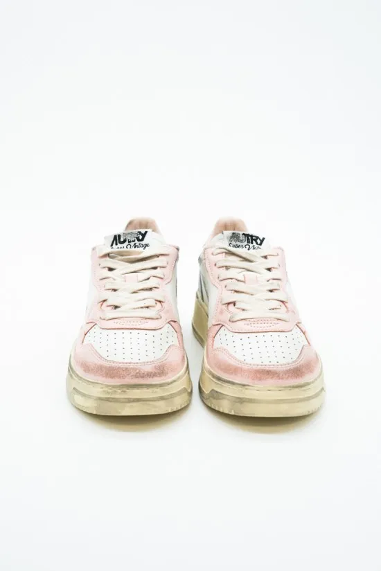 AUTRY SUPER VINTAGE LOW SNEAKER WOM AVLW SV35