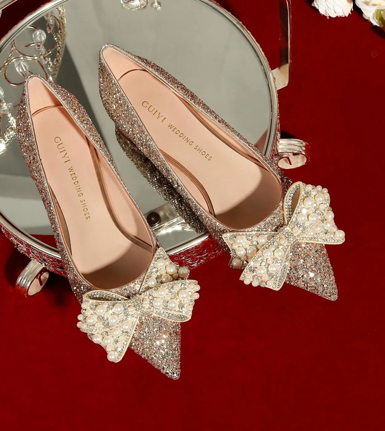 Bling Square Heels Pumps Donna Paillettes Scarpe a punta Tacchi bassi Scarpe da festa Donna Pearl Bowknot Slipon Scarpe da banch