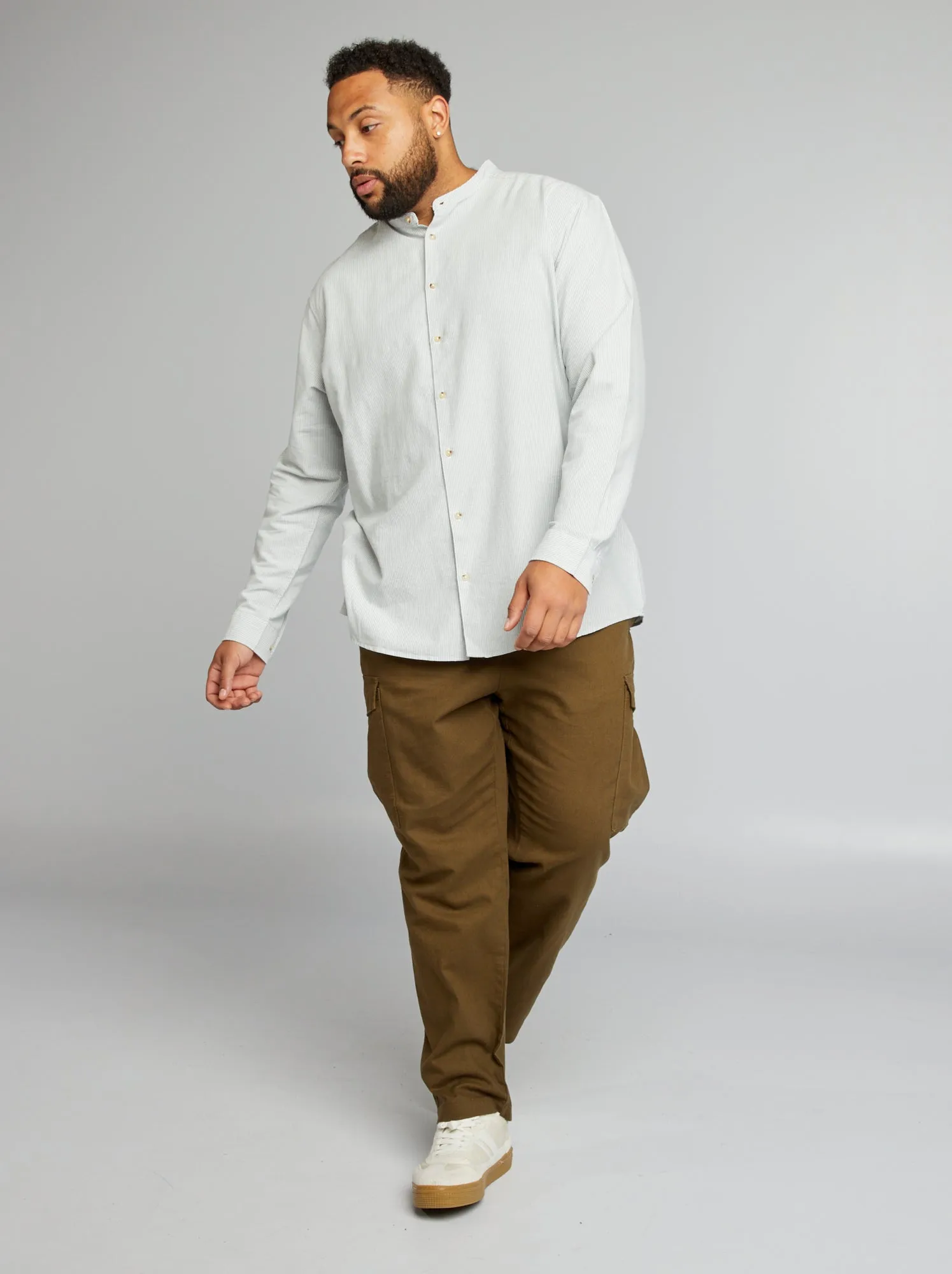 Camicia con collo alla coreana e maniche lunghe - KAKI