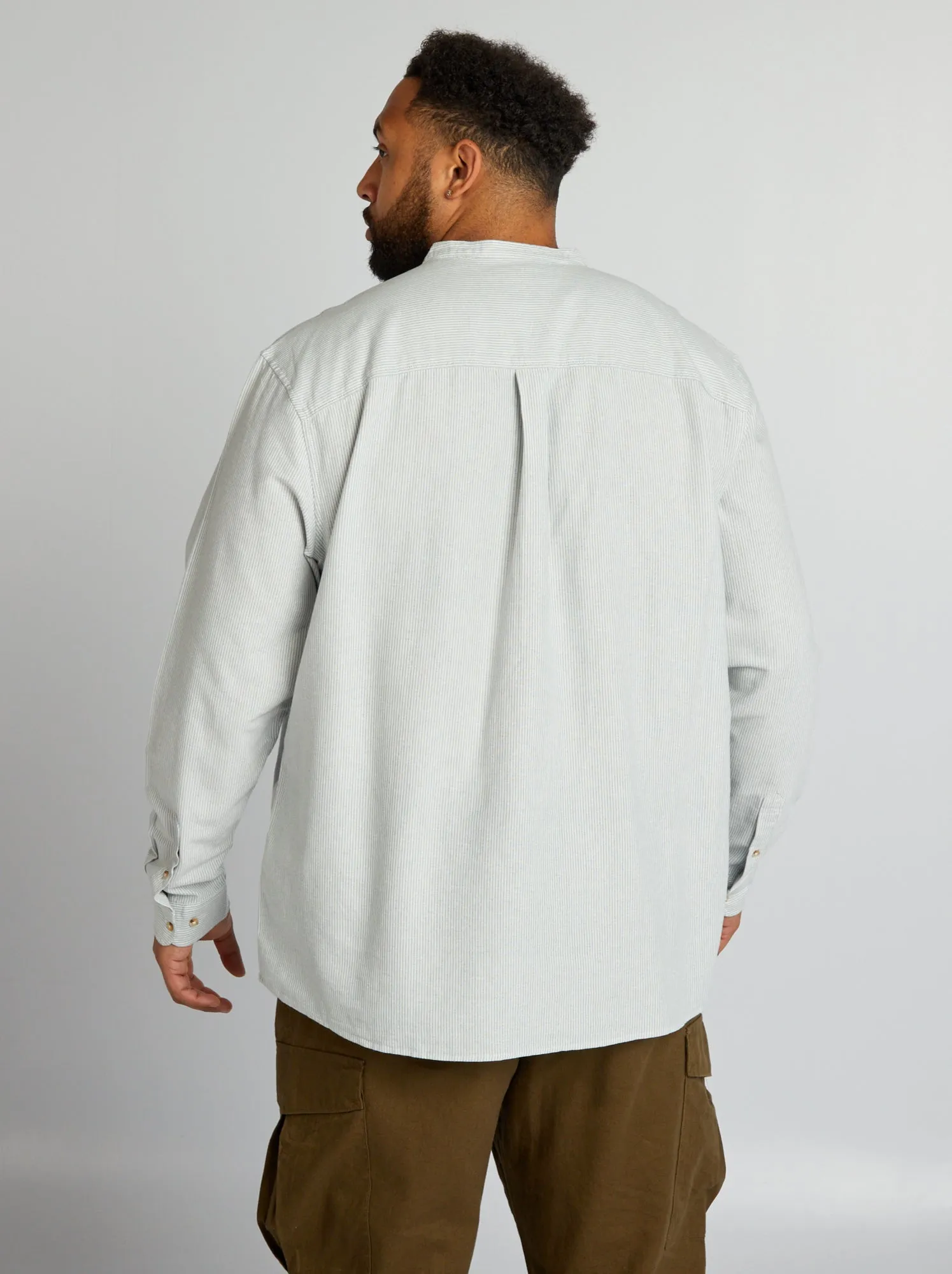 Camicia con collo alla coreana e maniche lunghe - KAKI