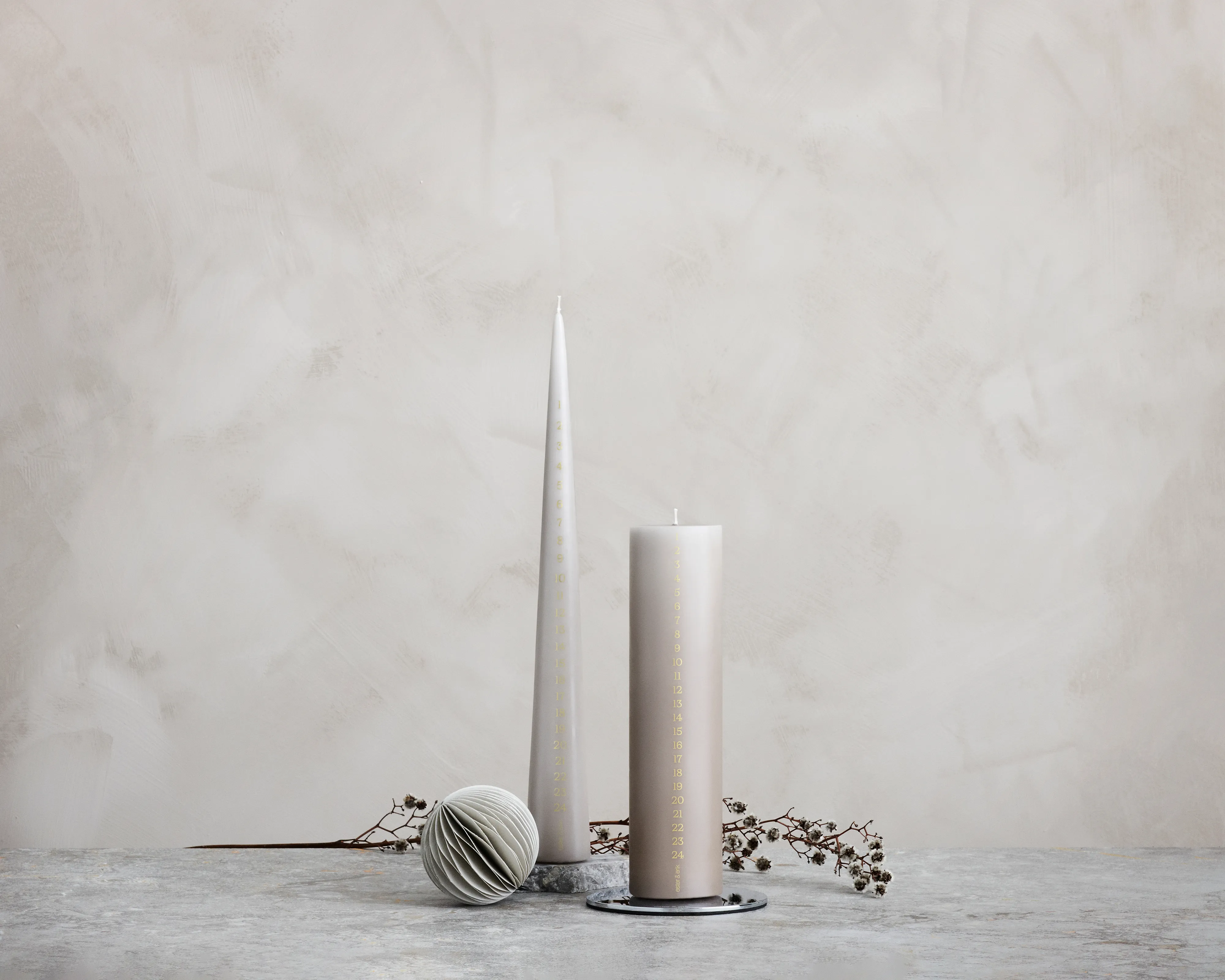 Candela dell'Avvento ester & erik 37 cm.jo{font-size:18px}22 linen grey