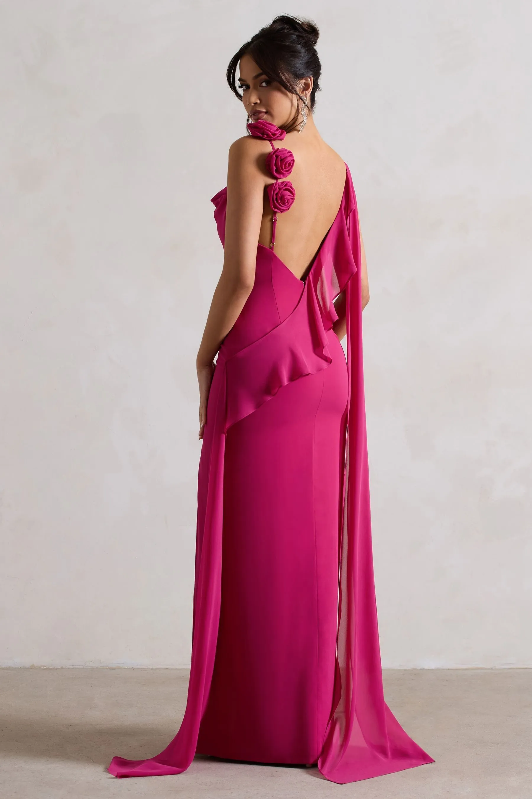 Club L London - Angeline - Abito maxi in chiffon drappeggiato con spacco e fiori