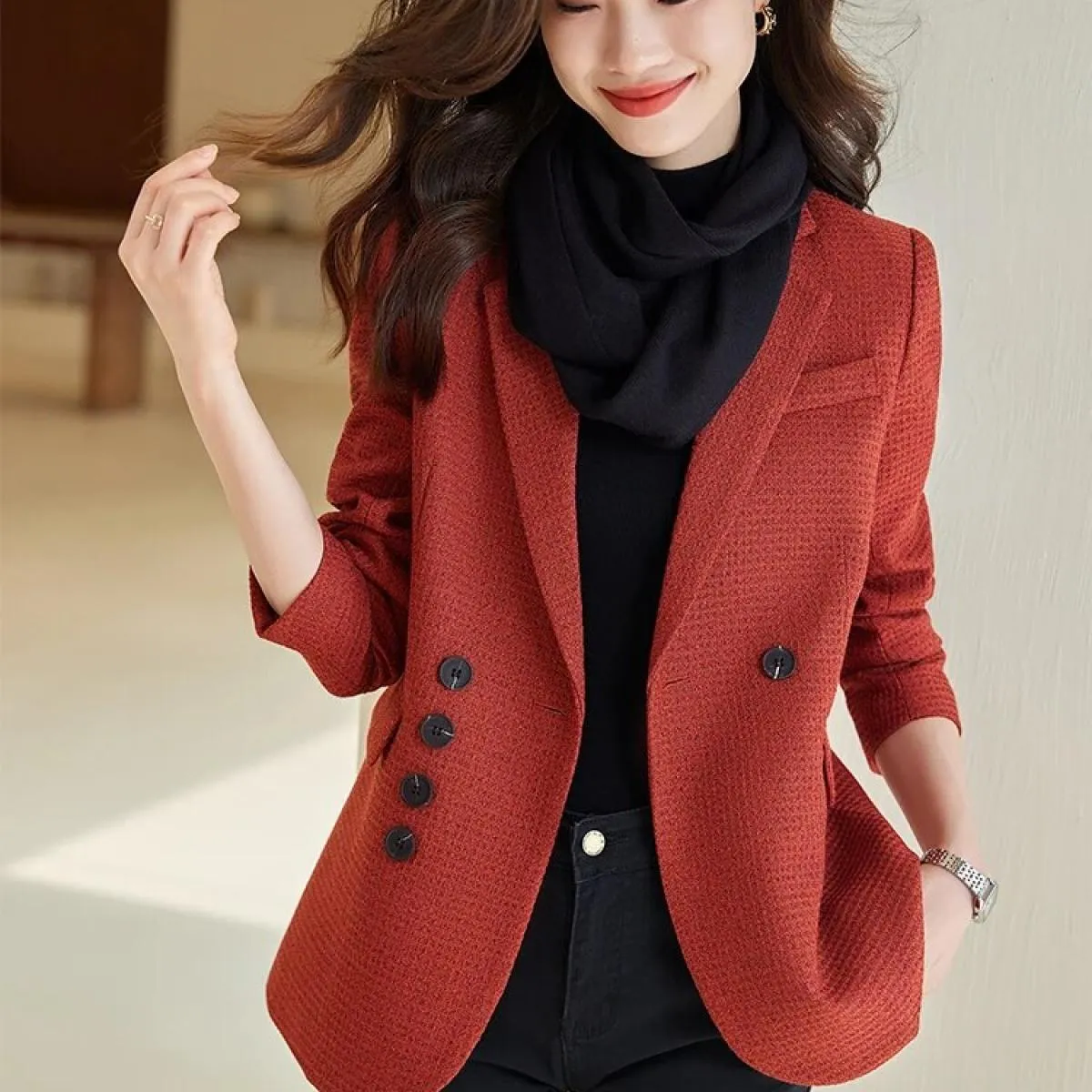 Giacca da donna casual scozzese rossa verde nera Giacca da donna con decorazione a bottoni a maniche lunghe per l'autunno invern