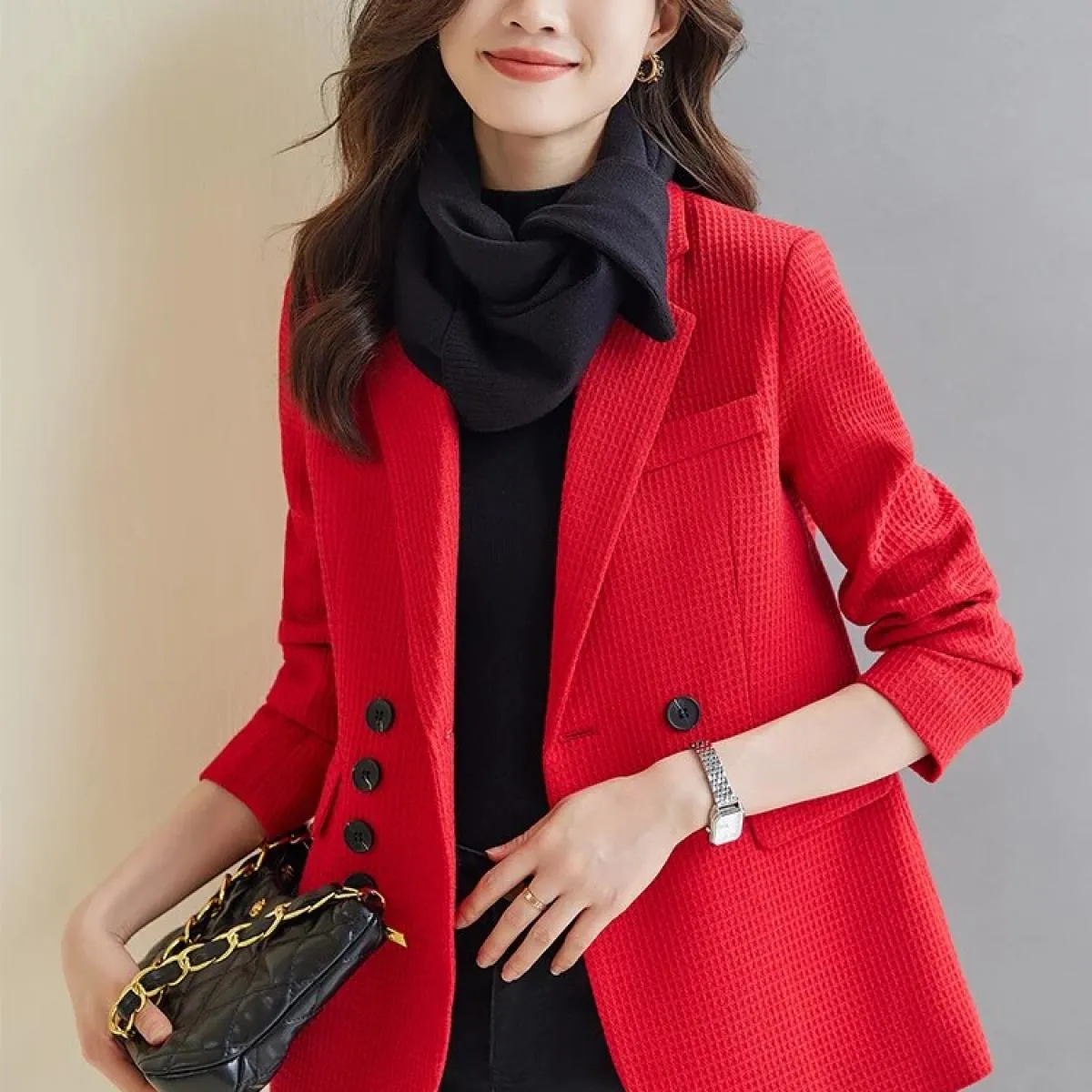 Giacca da donna casual scozzese rossa verde nera Giacca da donna con decorazione a bottoni a maniche lunghe per l'autunno invern
