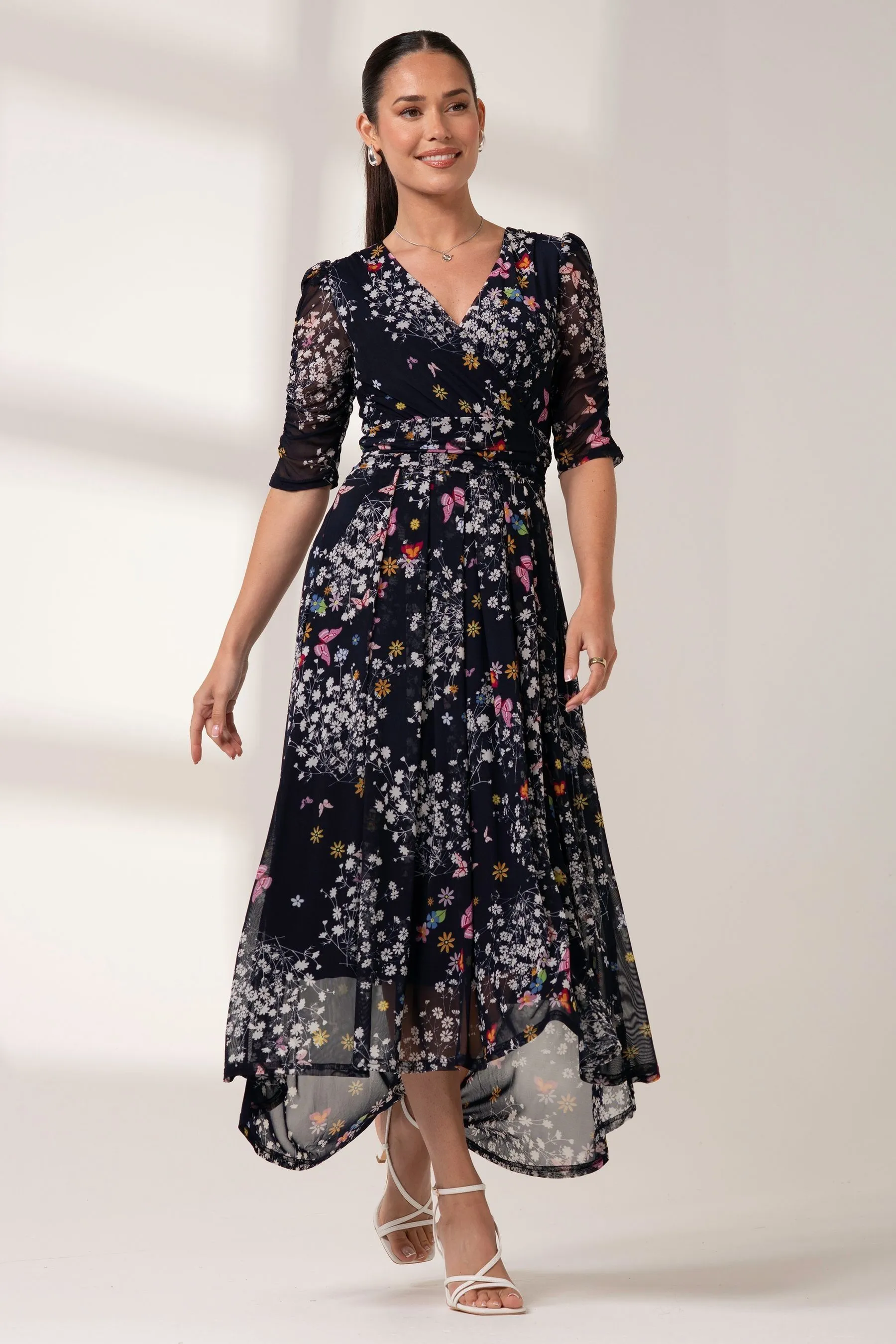Jolie Moi - Dasha - Abito maxi in rete con maniche arricciate