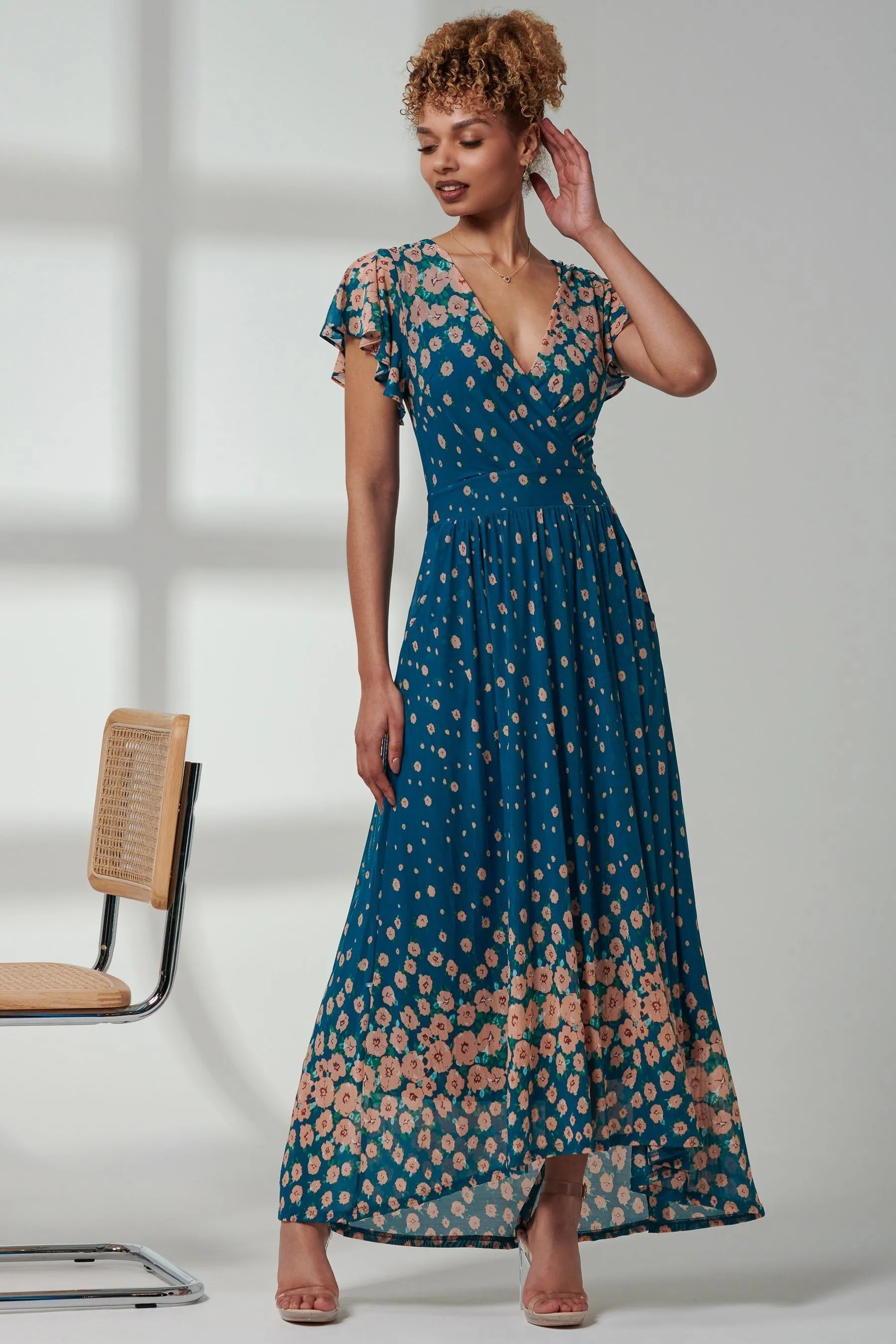 Jolie Moi - Kora - Abito maxi in rete con maniche ad arricciature