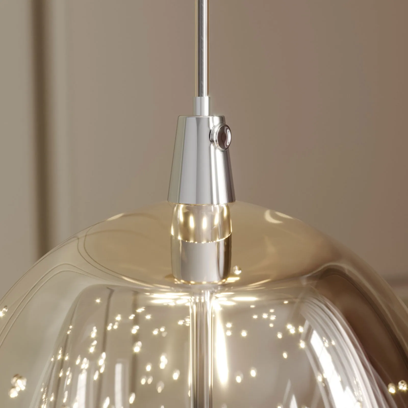 Lucande Lampada LED a sospensione Hayley, Ø 9 cm, colore cromo, vetro