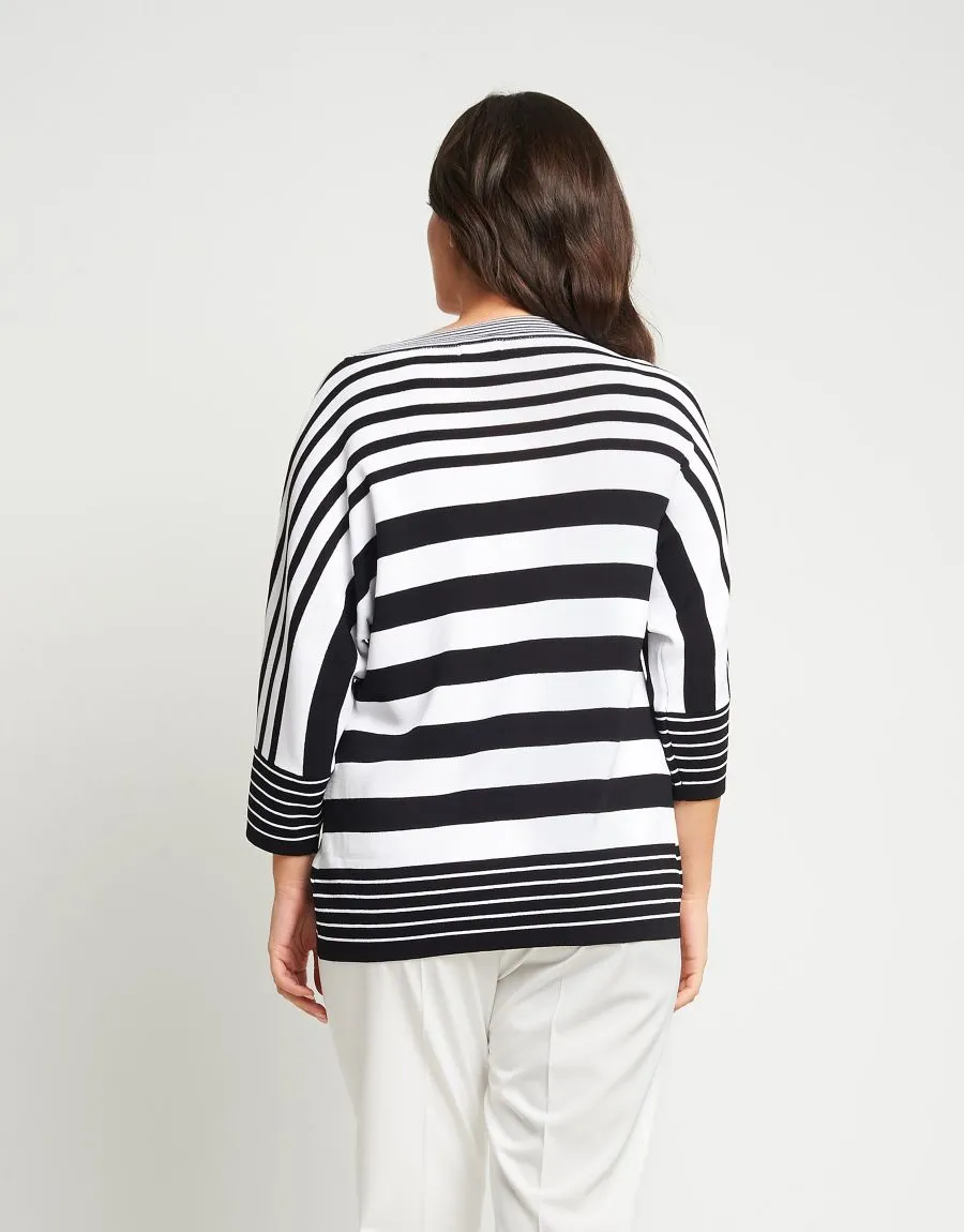 Maglia a righe con bottoni e tasche