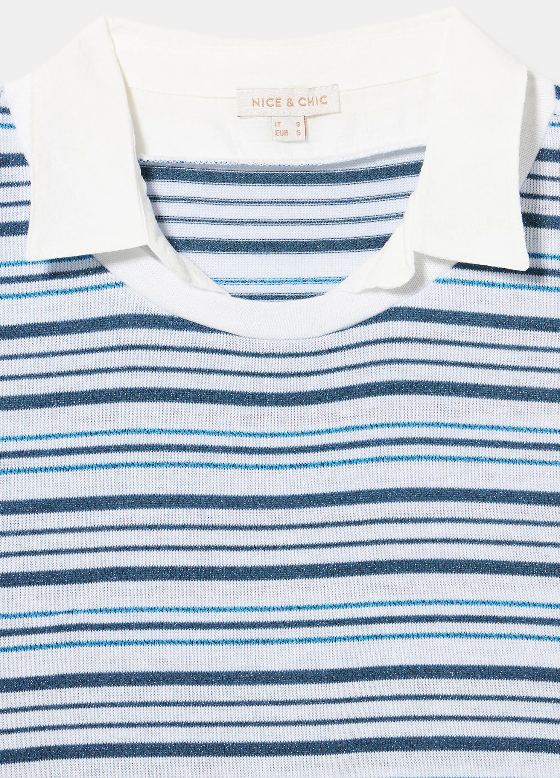 Maglia a righe con camicia donna