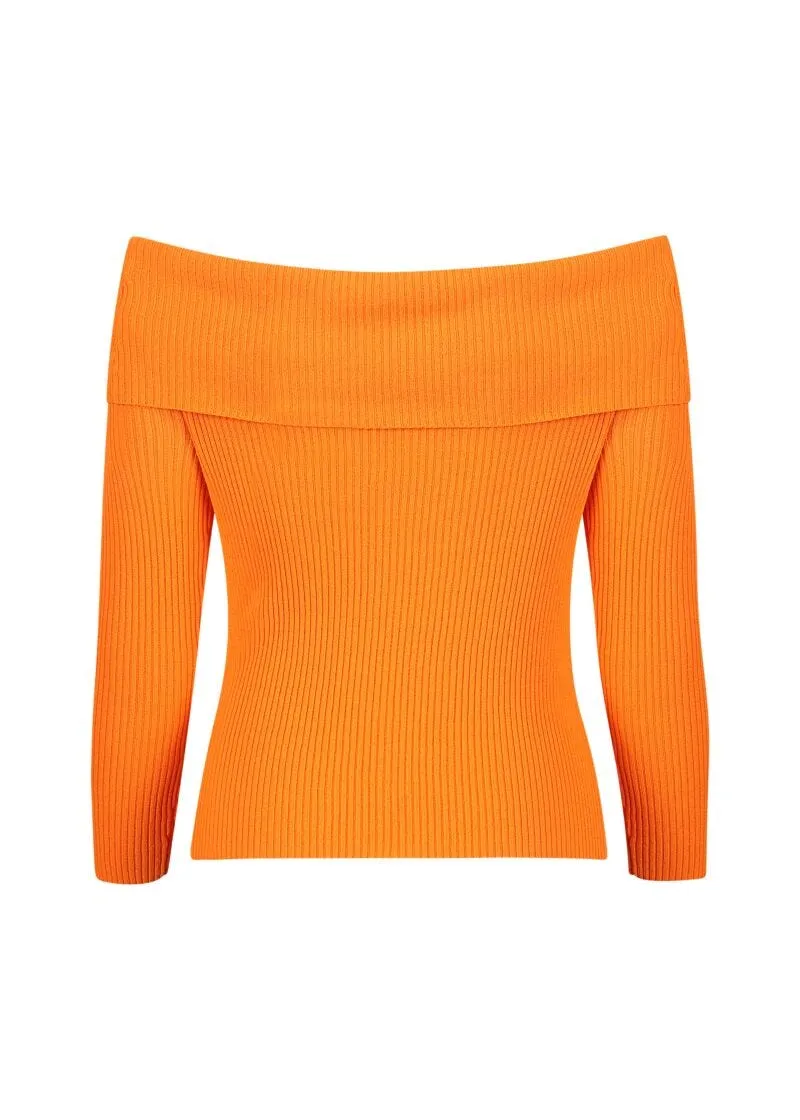 Maglia in filato a costine