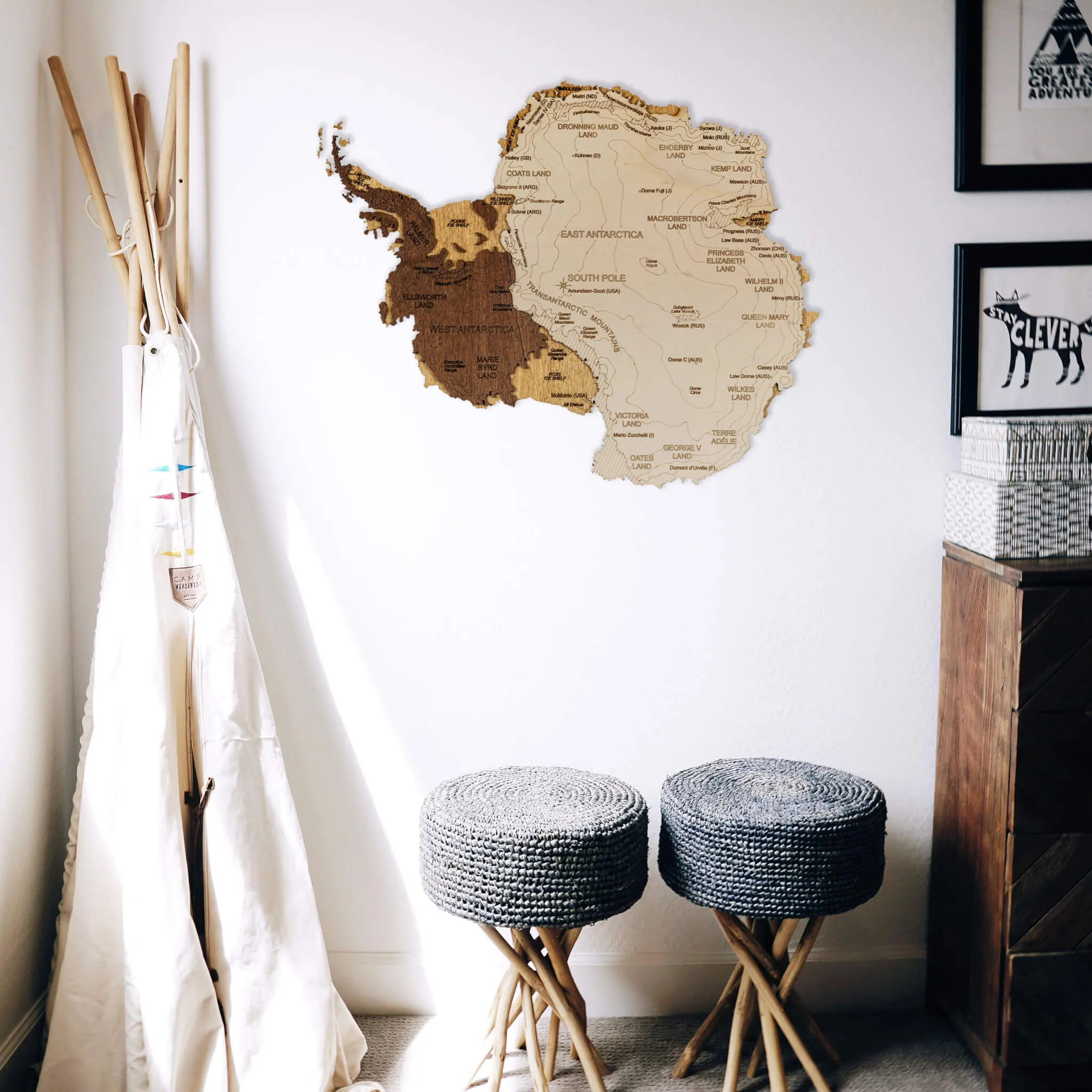 Mappa in legno dell'Antartide 3D
