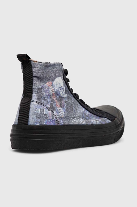 Medicine scarpe da ginnastica