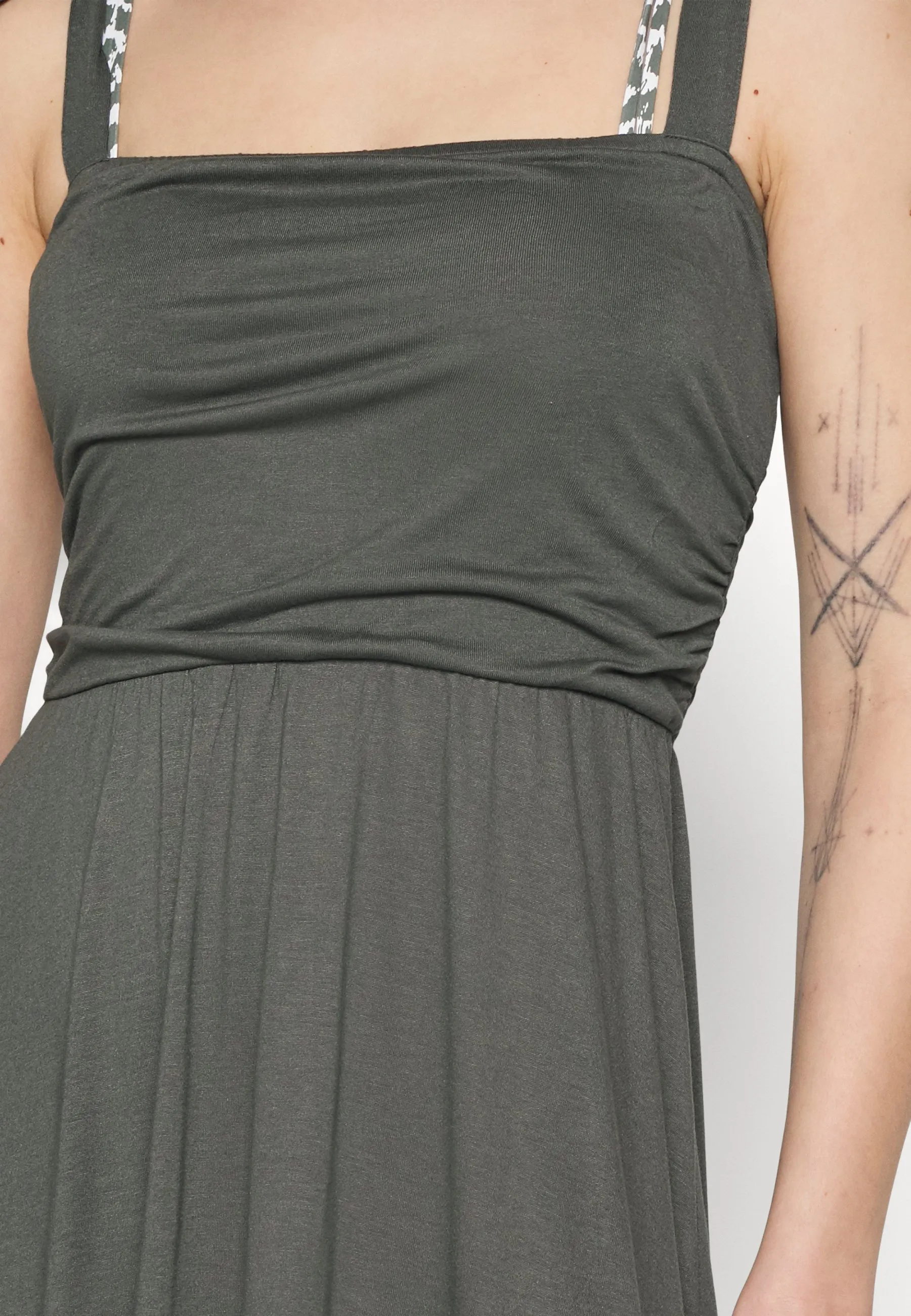 MIDI DRESS - Accessorio da spiaggia