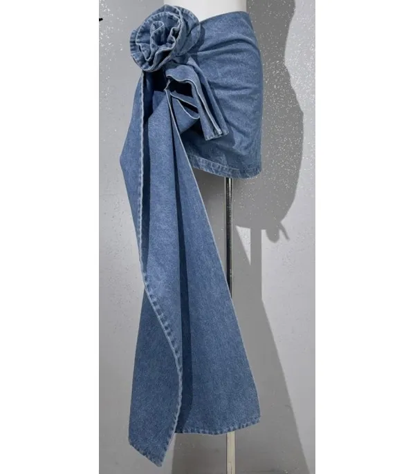 Minigonna maxifiore drap
