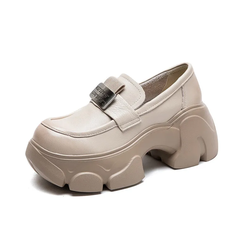 Mocassini con plateau grosso in pelle minimalista da donna