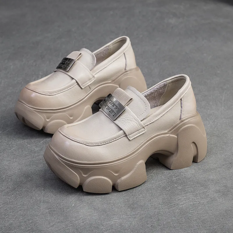 Mocassini con plateau grosso in pelle minimalista da donna