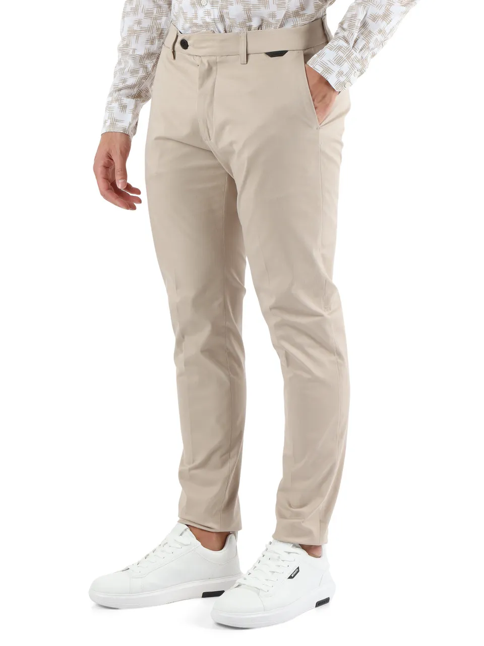 Pantalone in cotone stretch MARK slim fit