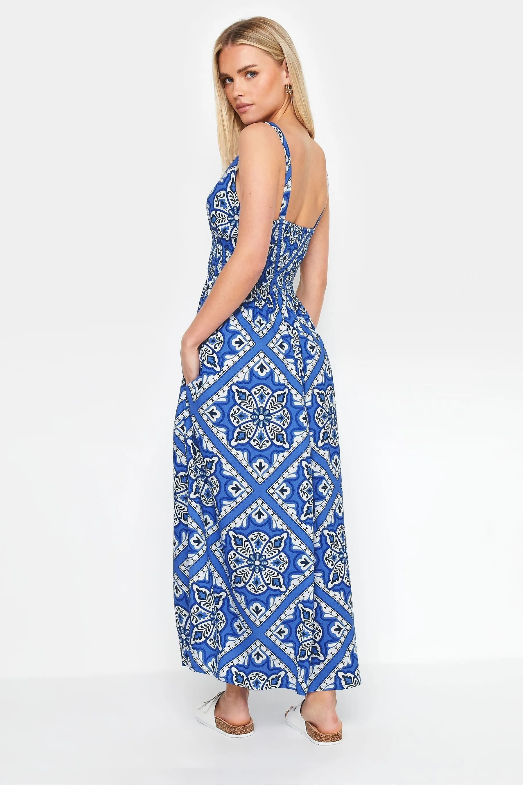 PixieGirl Petite - Abito maxi con Stampa fantasia