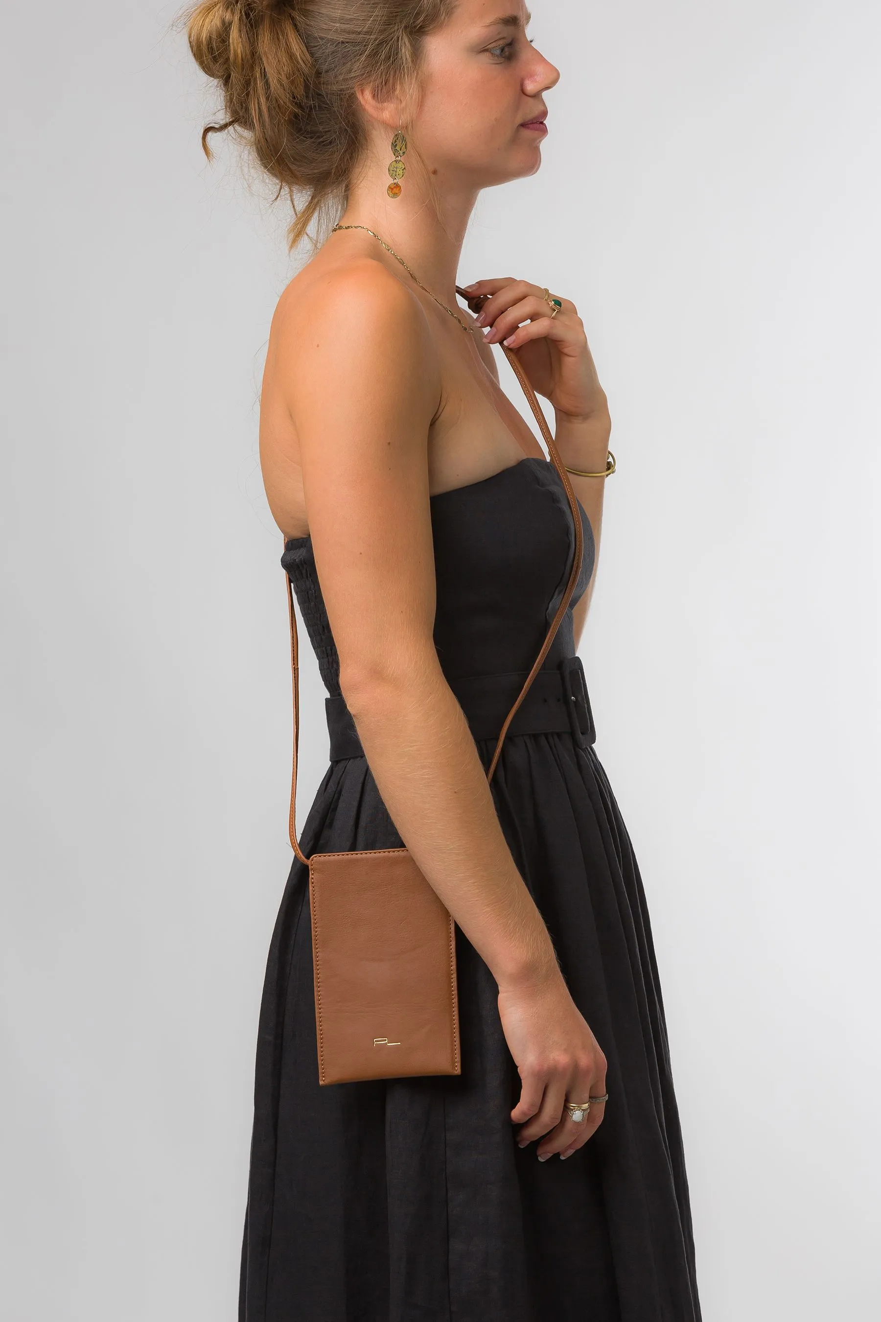 Pure Luxuries London Lana - Borsa per telefono in pelle nappa