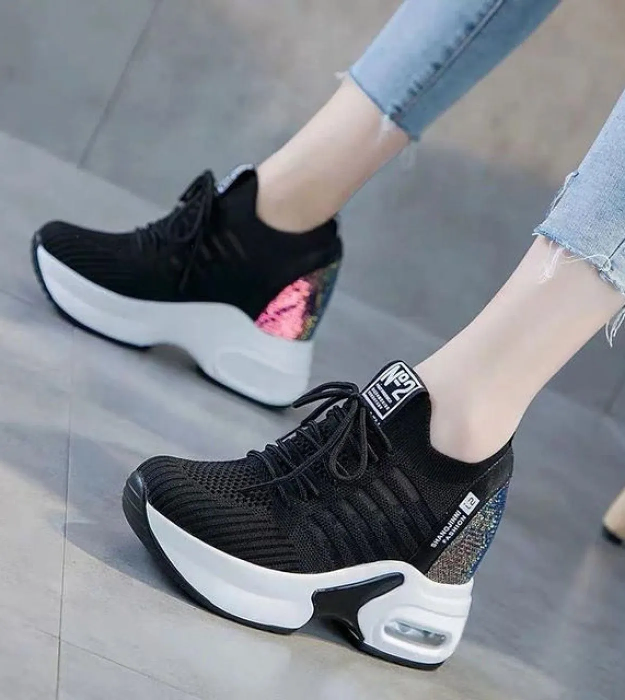 Scarpe traspiranti in maglia autunnale Scarpe da papà sportive da donna casual Aumenta le scarpe da ginnastica con plateau comod