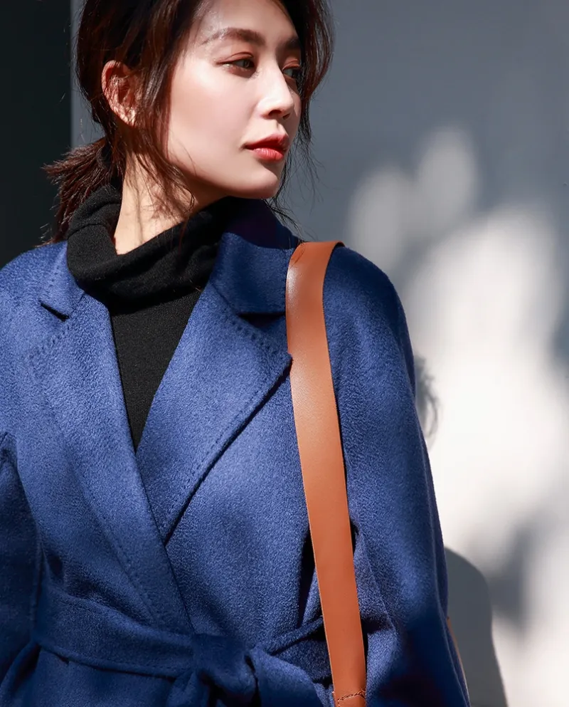 Shenghong accuratamente selezionato 23 Autunno e inverno Nuovo stile M Famiglia Cappotto di lana con ondulazione dell'acqua a do