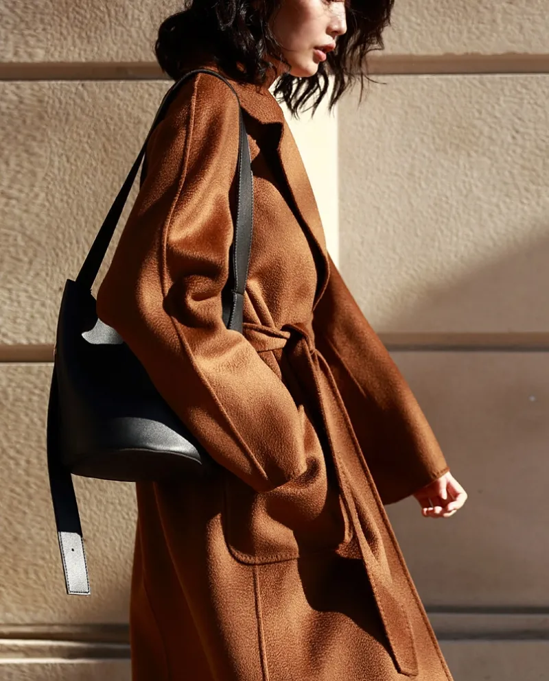 Shenghong accuratamente selezionato 23 Autunno e inverno Nuovo stile M Famiglia Cappotto di lana con ondulazione dell'acqua a do