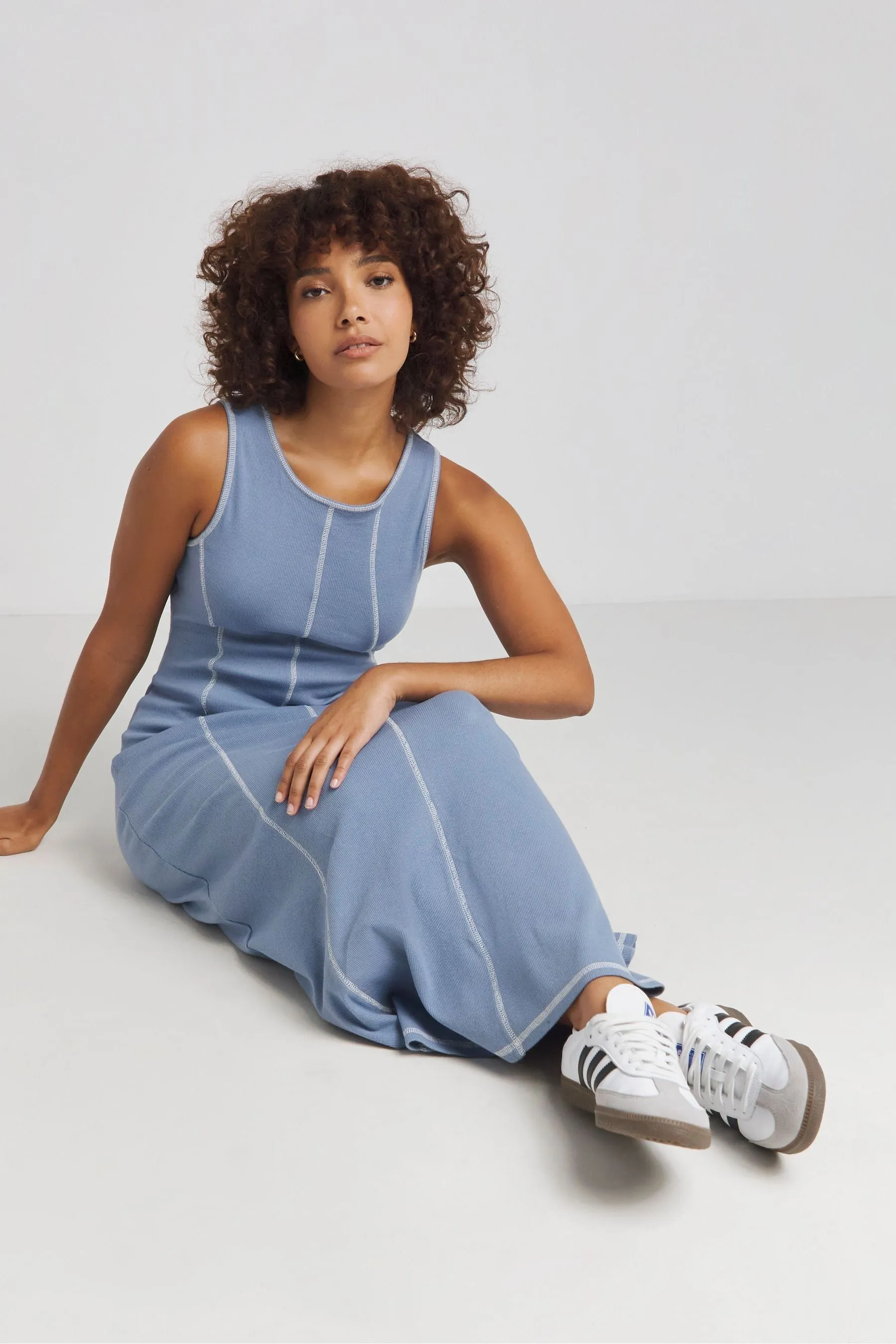 Simply Be Senza maniche - Abito maxi con cuciture a vista