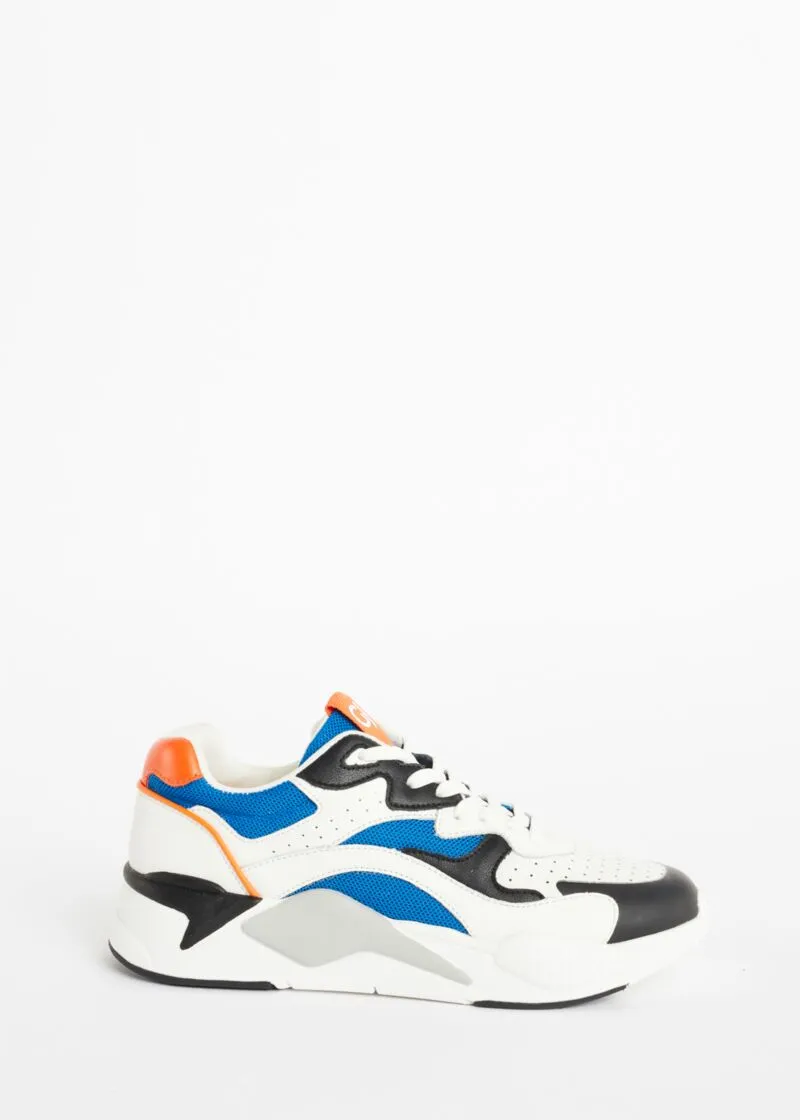Sneaker running