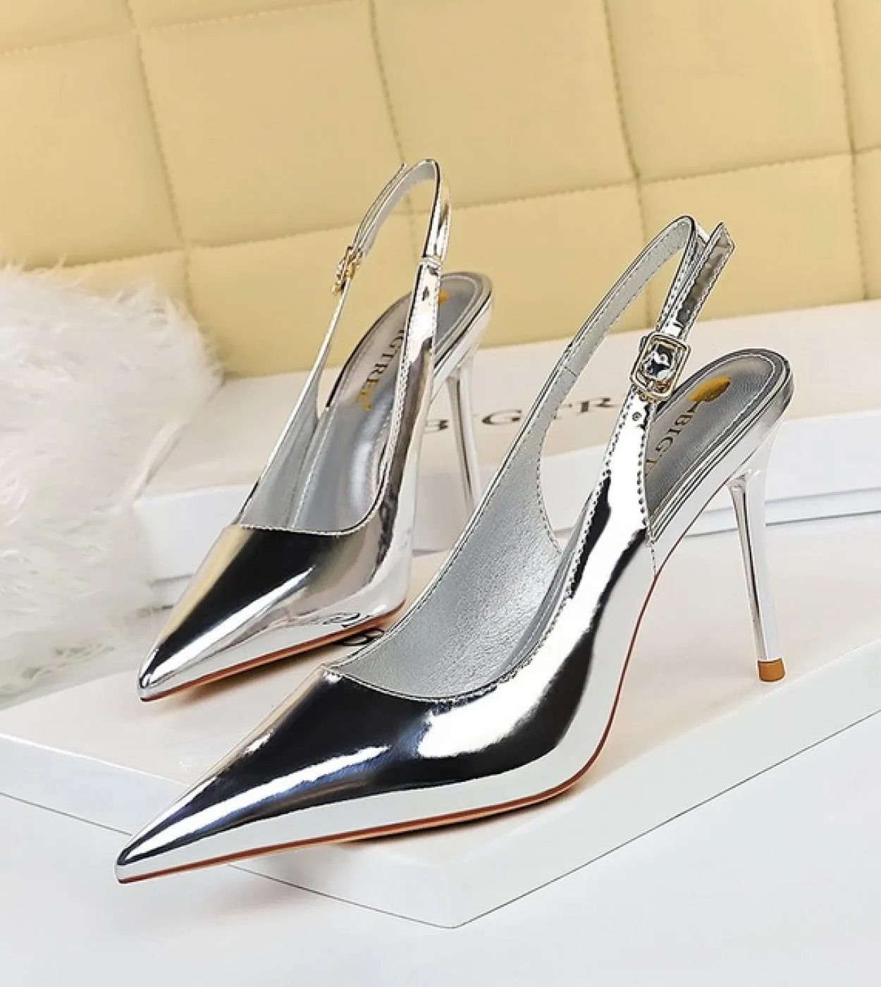 Summer Women 7cm 95cm Sandali con tacco alto Lady Stripper Slingback Sandles Oversize Medio Tacchi bassi Prom da sposa Giallo