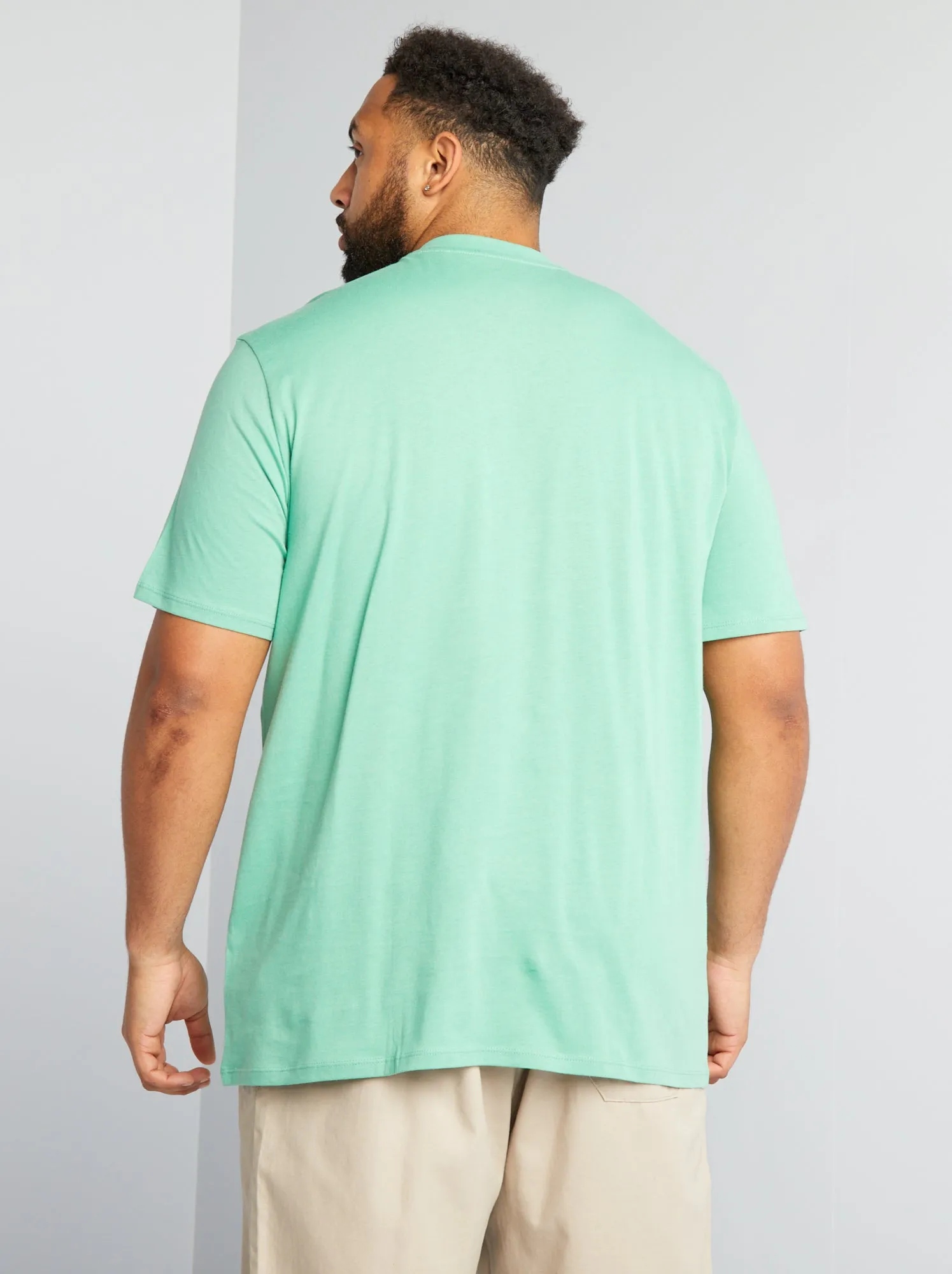 T-shirt scollo a V - VERDE