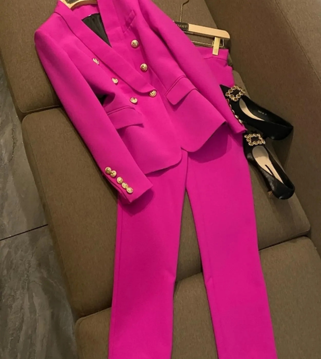 Tailleur pantalone rosa da donna Completi rosa da donna Prezzi bassi Completi pantalone donna rosa nero
