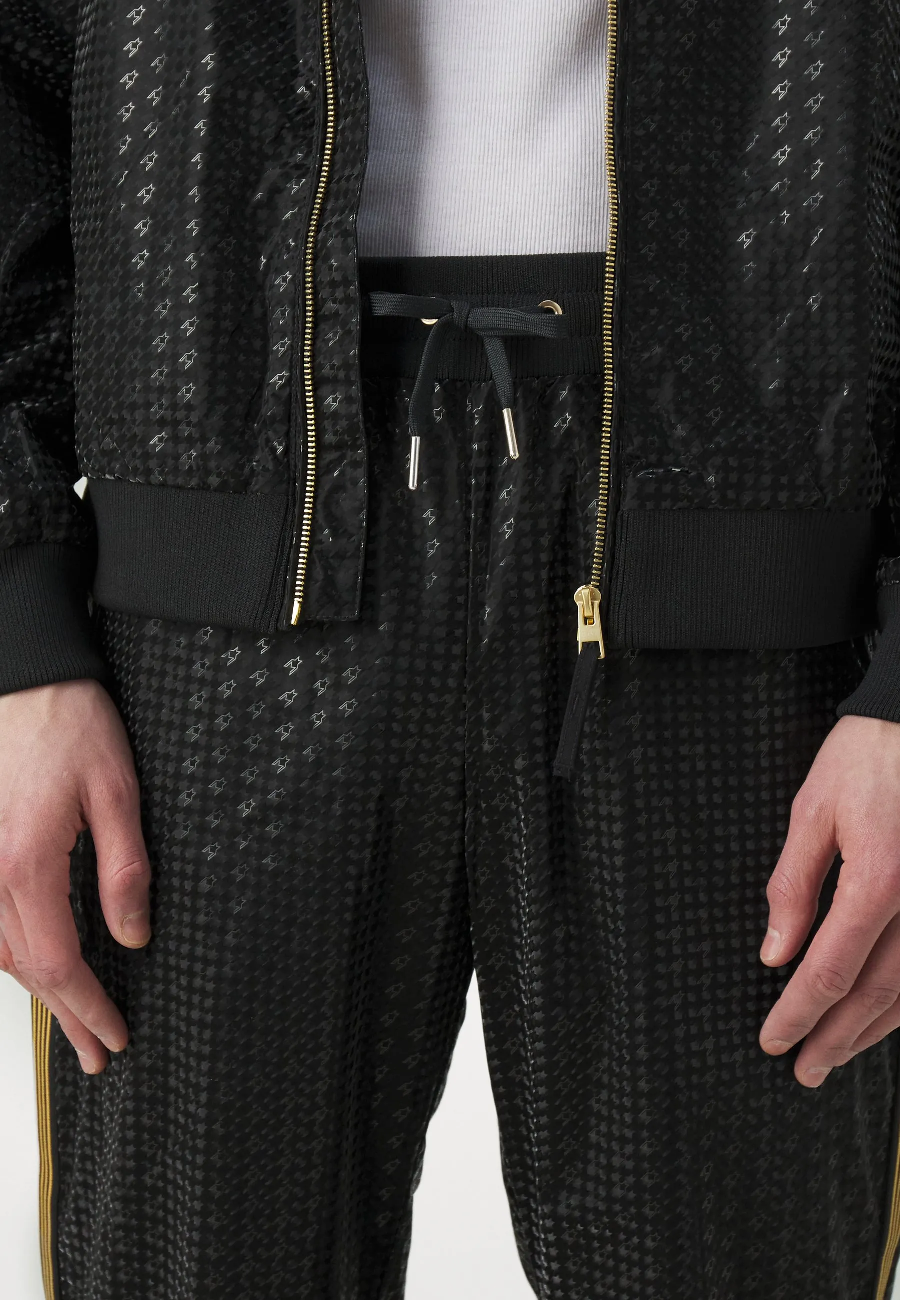TRACKSUIT - Tuta