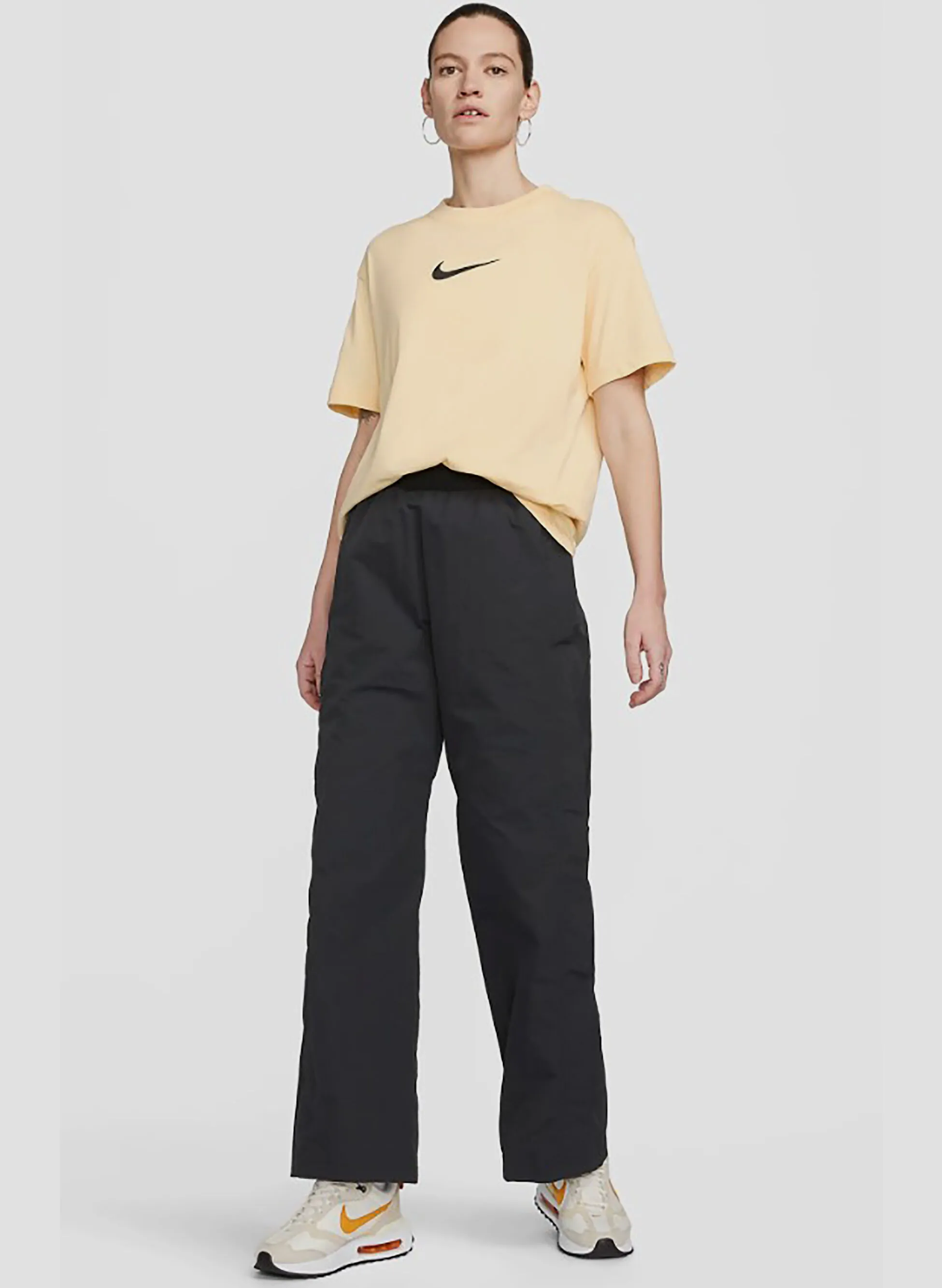t.shirt midi swoosh